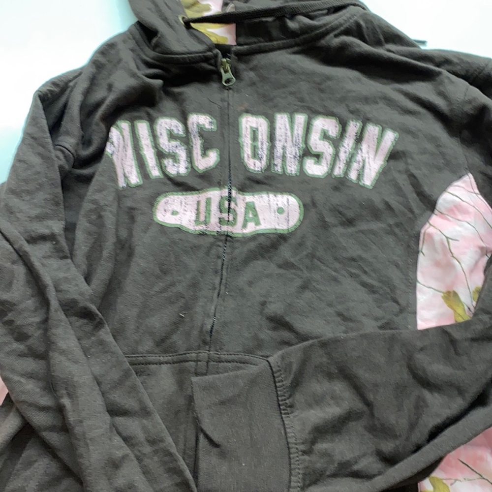 Womens Wisconsin full zipper jacket size small real tree new with tags